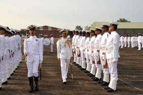 Admiral Puneet Bahl new Goa Navy Chief 